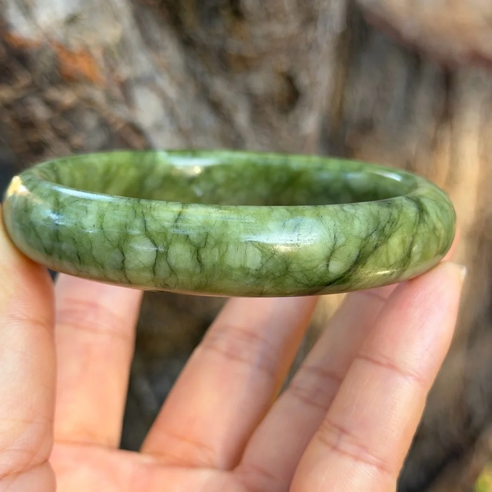 63mm inner diameter‎ green xiuyu jade bangle 0631